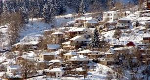 Città e villaggi in bianco! Dove sciare in Grecia