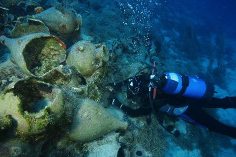 Fourni: Nuove scoperte di relitti sottomarini e un premio archeologia internazionale molto atteso