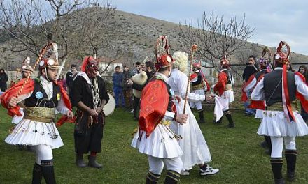 Riconoscimento UNESCO per “Momoeria”, la celebrazione del nuovo anno in otto paesi della regione di Kozani, Macedonia occidentale