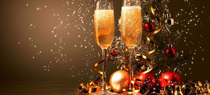 Festeggiamo l’anno nuovo con un bicchiere di vino spumante greco!