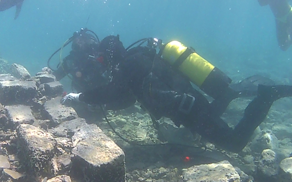 Archeologia subacquea: collaborazione greco-italiana per la manutenzione della città sommersa dell’Antica Epidauro