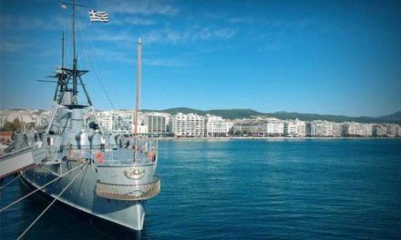Lo storico incrociatore corazzato Georgios Averof a Salonicco
