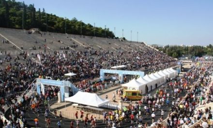 La 35esima Maratona Autentica di Atene: Tutta la città in festa!