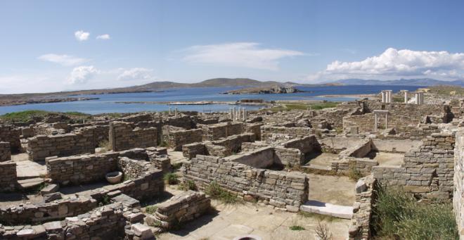 “Hera scende a Delos” ridando vita al teatro antico dell’ isola