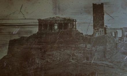 La prima fotografia di Acropoli e la sua storia