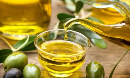 L’olio di oliva greco: la storia e il futuro di un prodotto versatile e benedetto