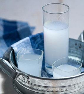 Ouzo, parte integrante del rituale dell’estate greca