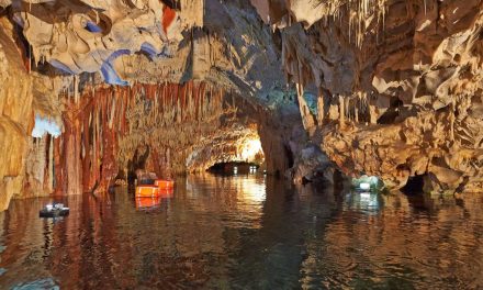 Le grotte di Diros: un viaggio nella maggia della natura