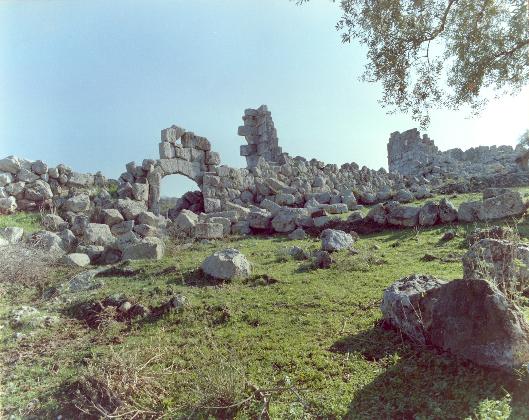 L’antica città di Eniade