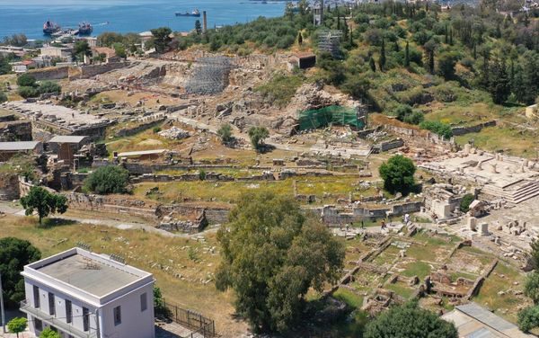 La cittá di Elefsína Capitale europea della Cultura. Il più grande evento culturale d’Europa inizia a Elefsína