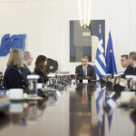 Firma di accordi per la concessione di diritti esclusivi di esplorazione e sfruttamento di idrocarburi nelle aree marittime a sud del Peloponneso e di Creta