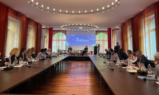 4ª Riunione annuale dell’OSCE sulla sicurezza dei giornalisti – Dim. Kirmikiroglou: “la Grecia è assolutamente impegnata in riforme che rafforzeranno i media”